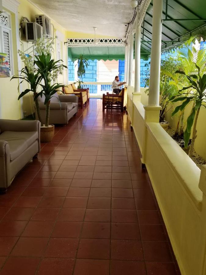 Hotel Victoriano Puerto Plata Exterior photo